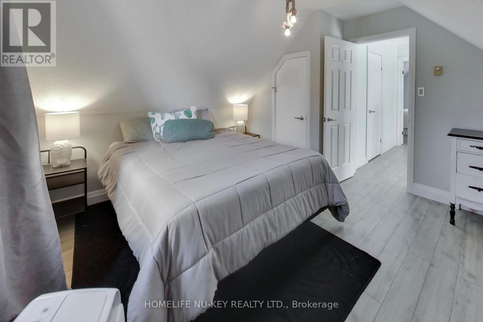 3337 BECKETT PLACE Image 32