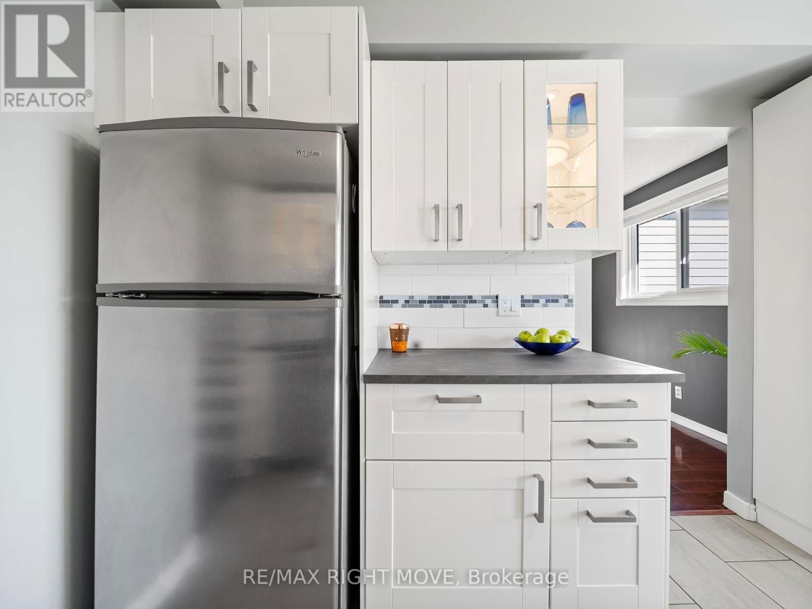 2 CHESTNUT PLACE Image 12
