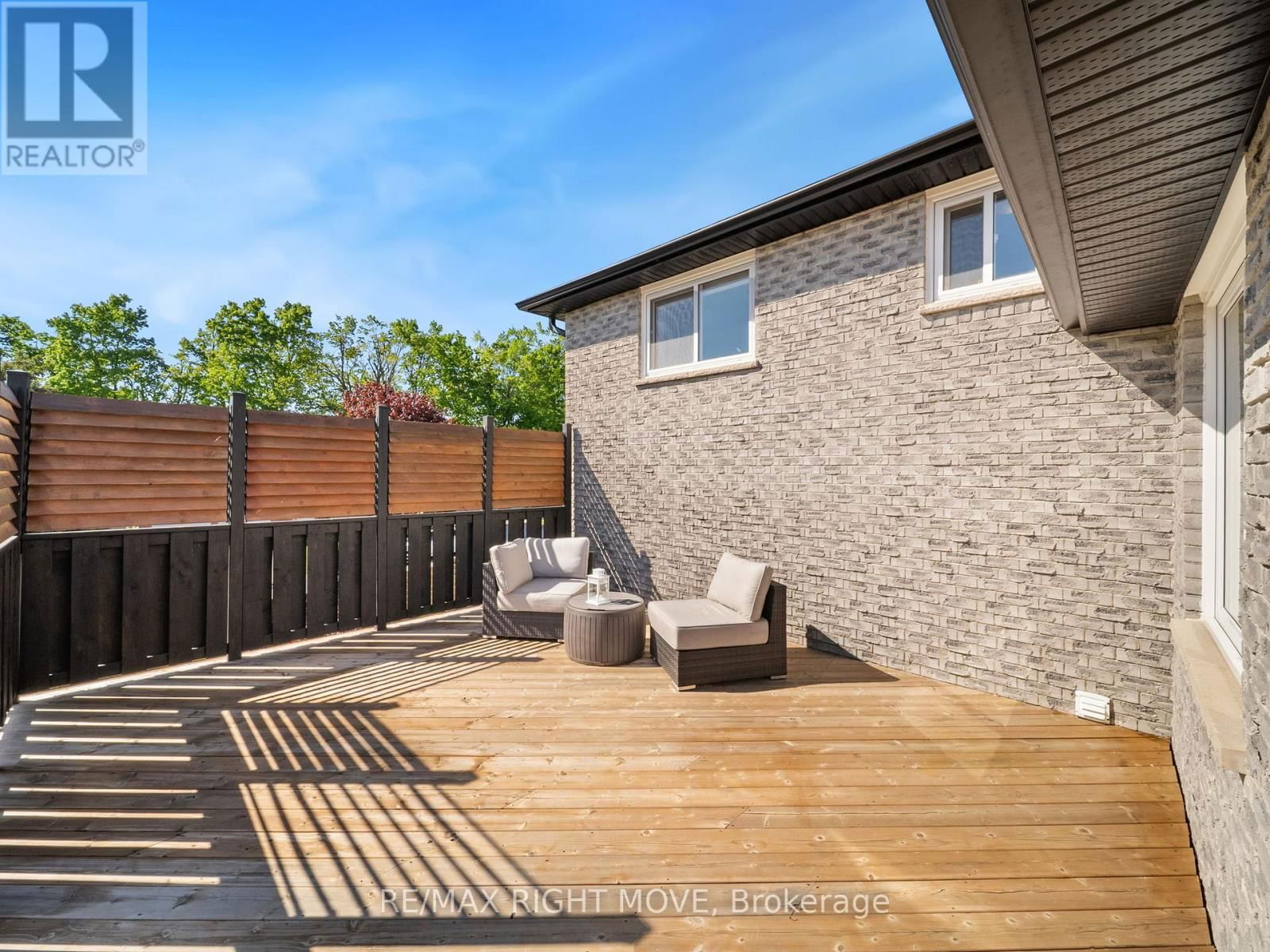 2 CHESTNUT PLACE Image 18