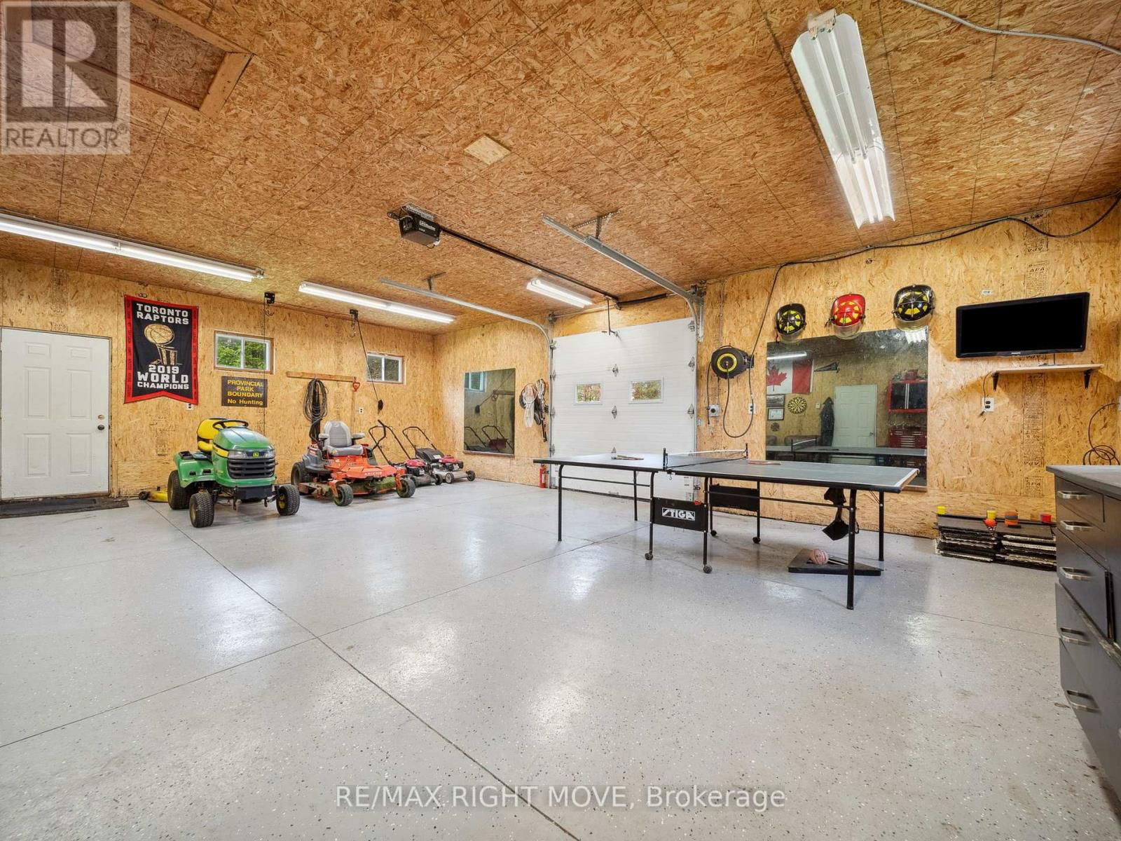 3062 TOWNLINE RR5 TOWNLINE Image 34