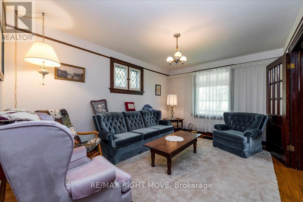 2529 OLD BARRIE ROAD EAST Image 13
