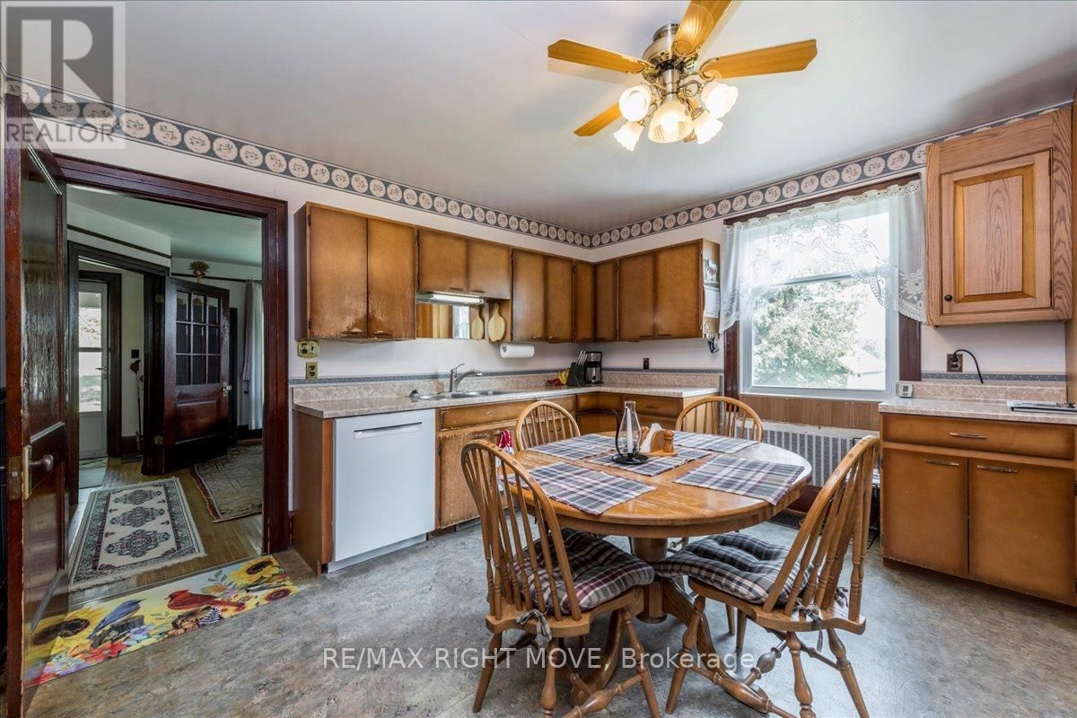 2529 OLD BARRIE ROAD EAST Image 9