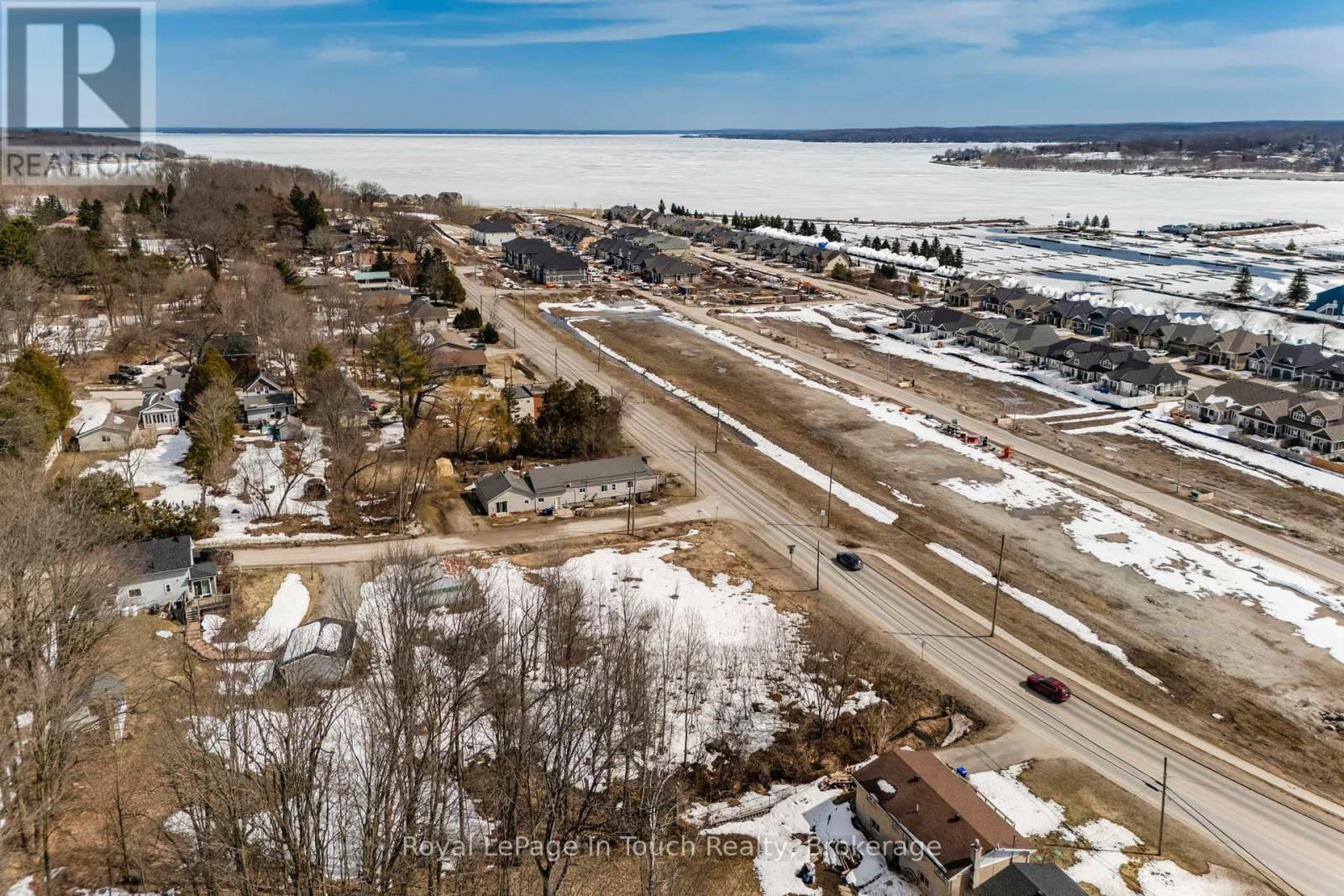 204 GIANETTO DRIVE Image 12
