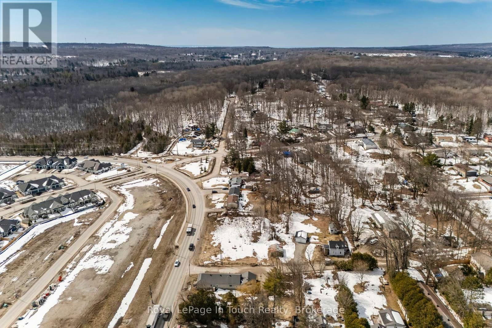 204 GIANETTO DRIVE Image 17