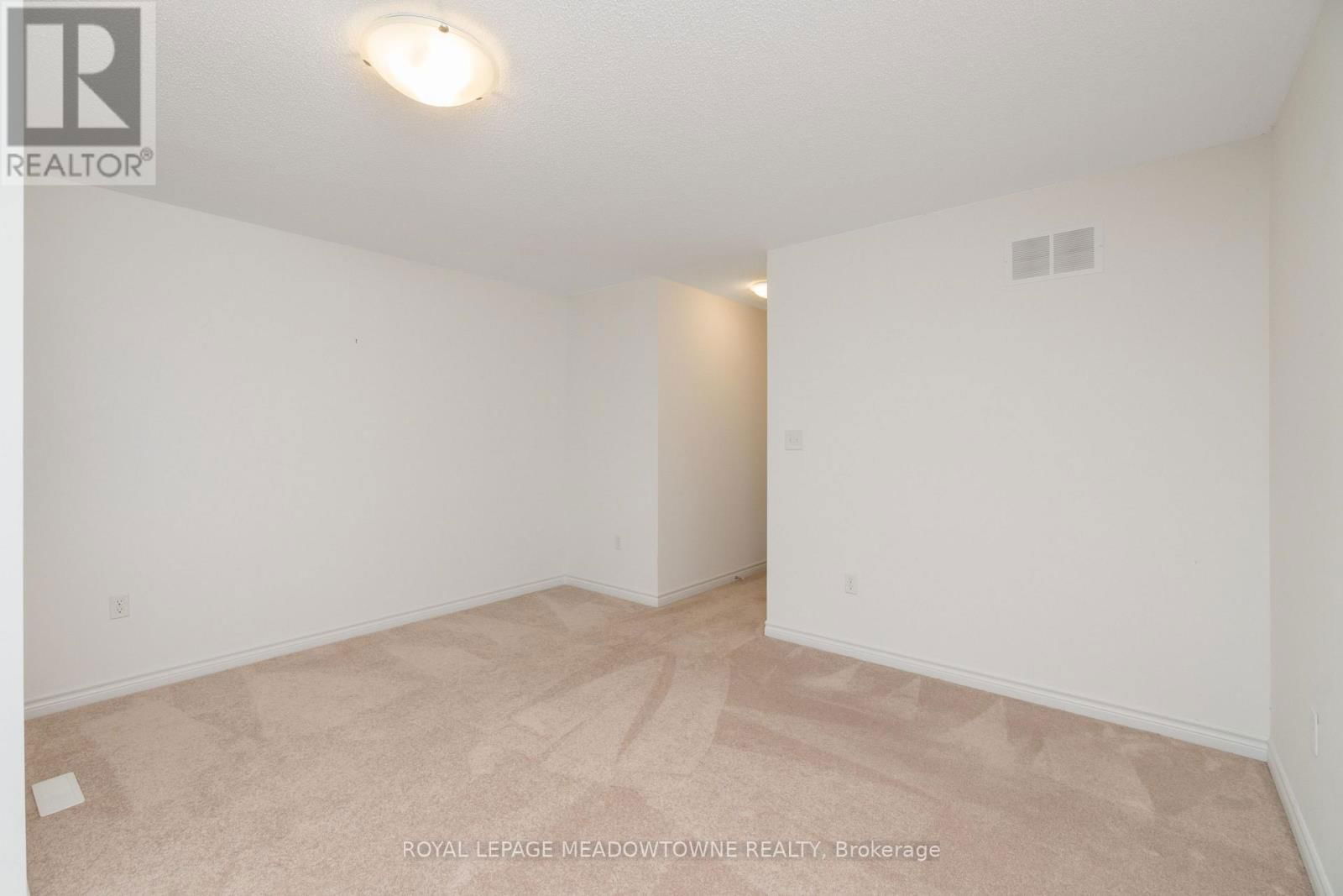 17 ANDEAN LANE Image 19