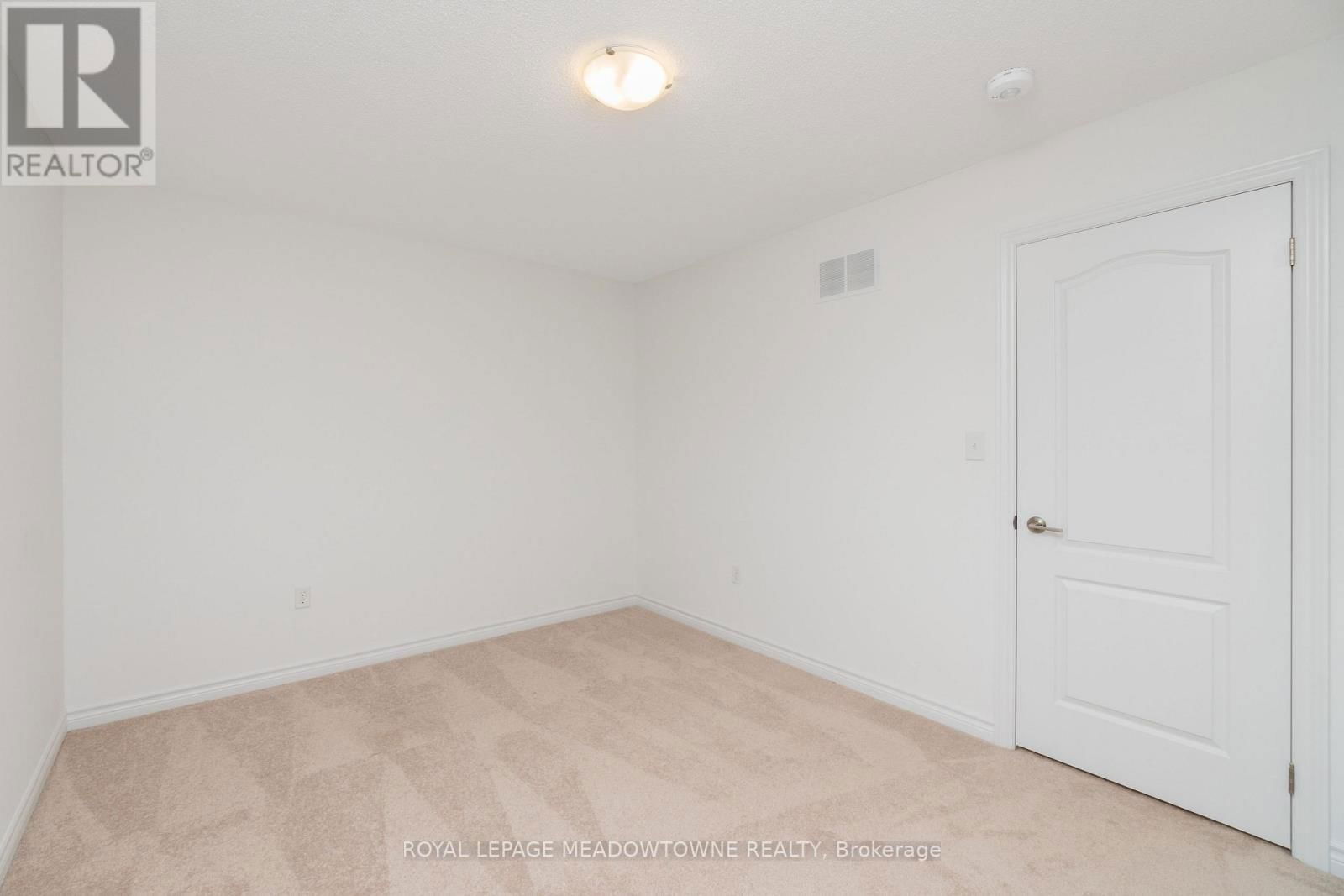 17 ANDEAN LANE Image 24