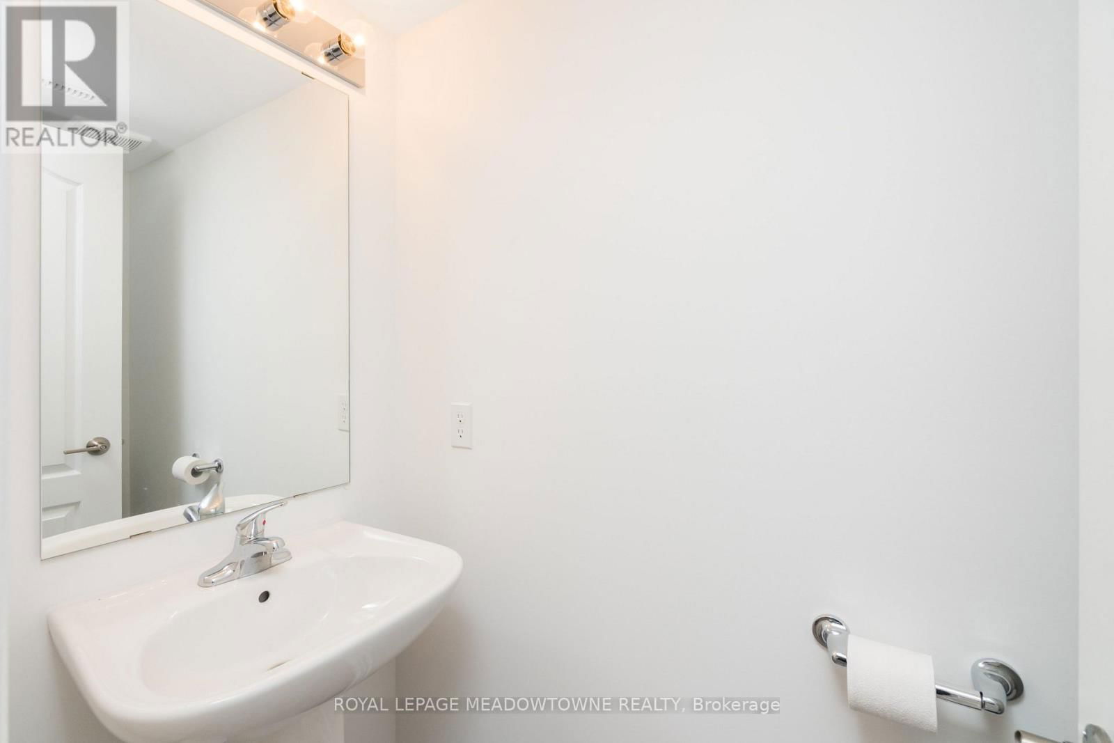 17 ANDEAN LANE Image 30