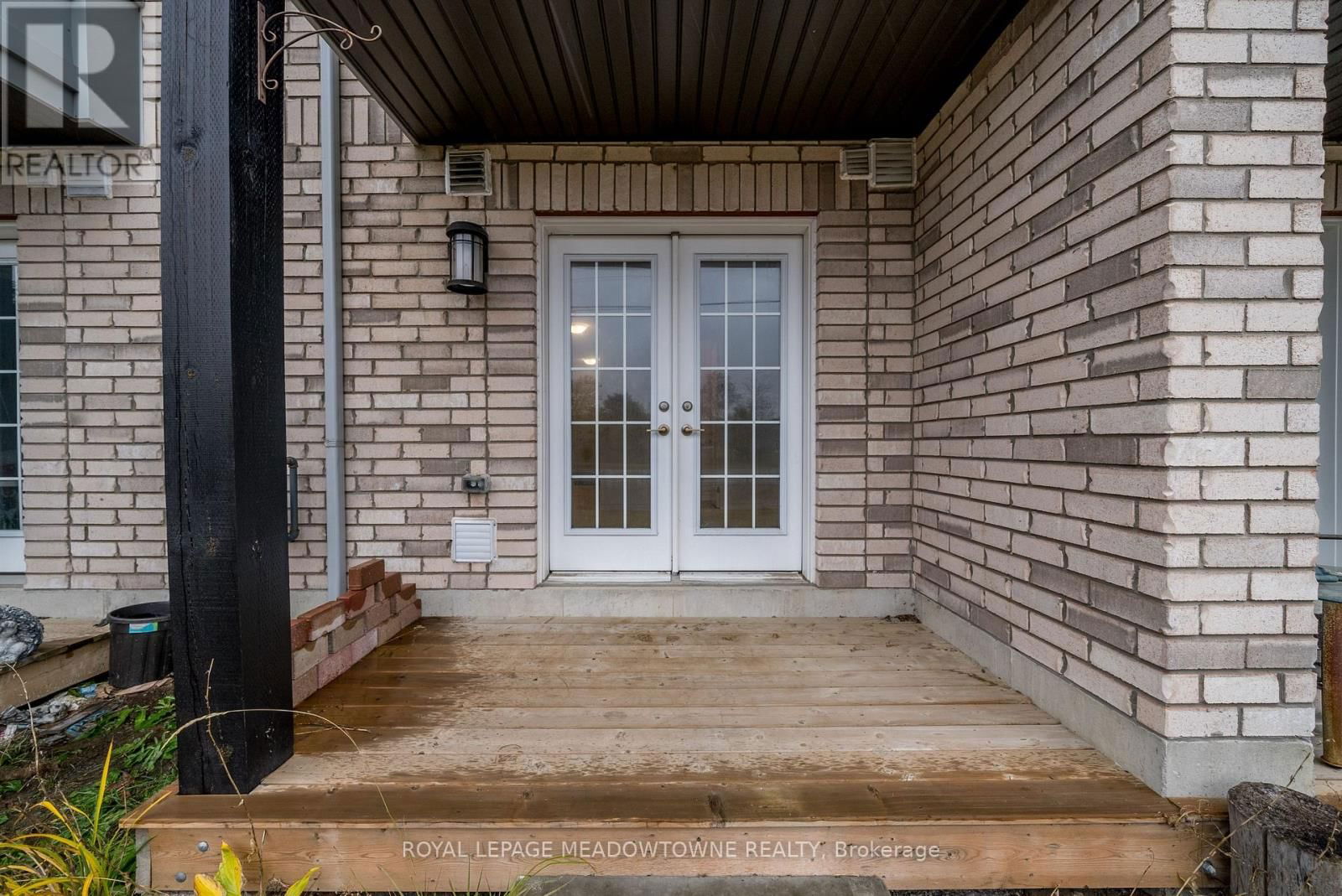 17 ANDEAN LANE Image 32