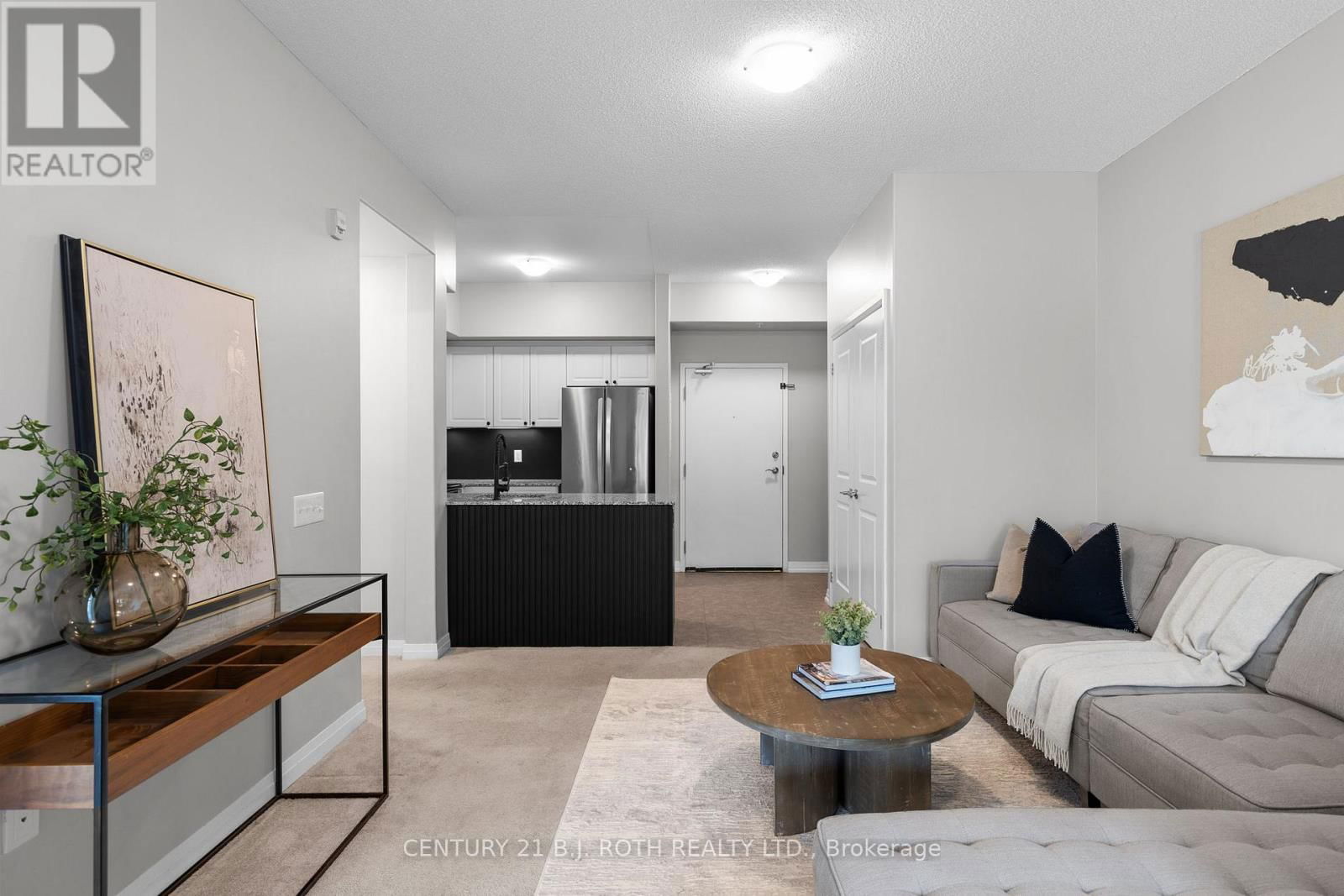 108 - 300 ESSA ROAD Image 7
