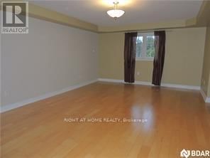 42 WESTMINSTER CIRCLE Image 15