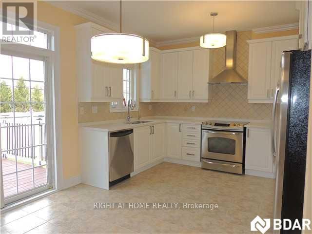 42 WESTMINSTER CIRCLE Image 2