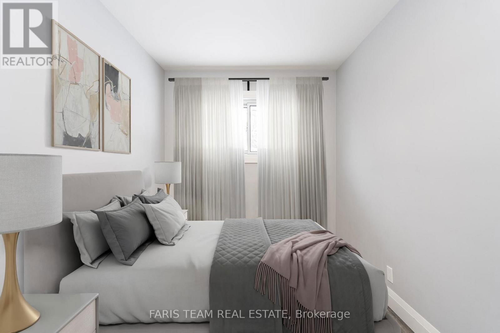 135 GUNN STREET Image 11