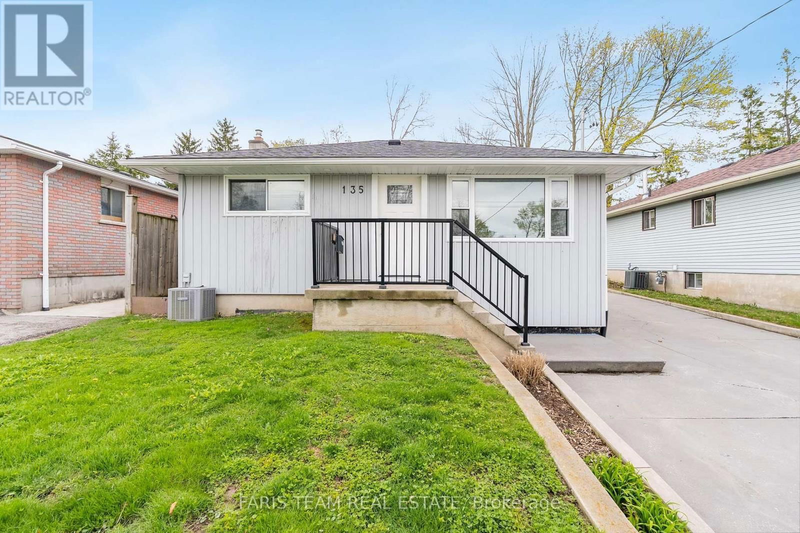135 GUNN STREET Image 3