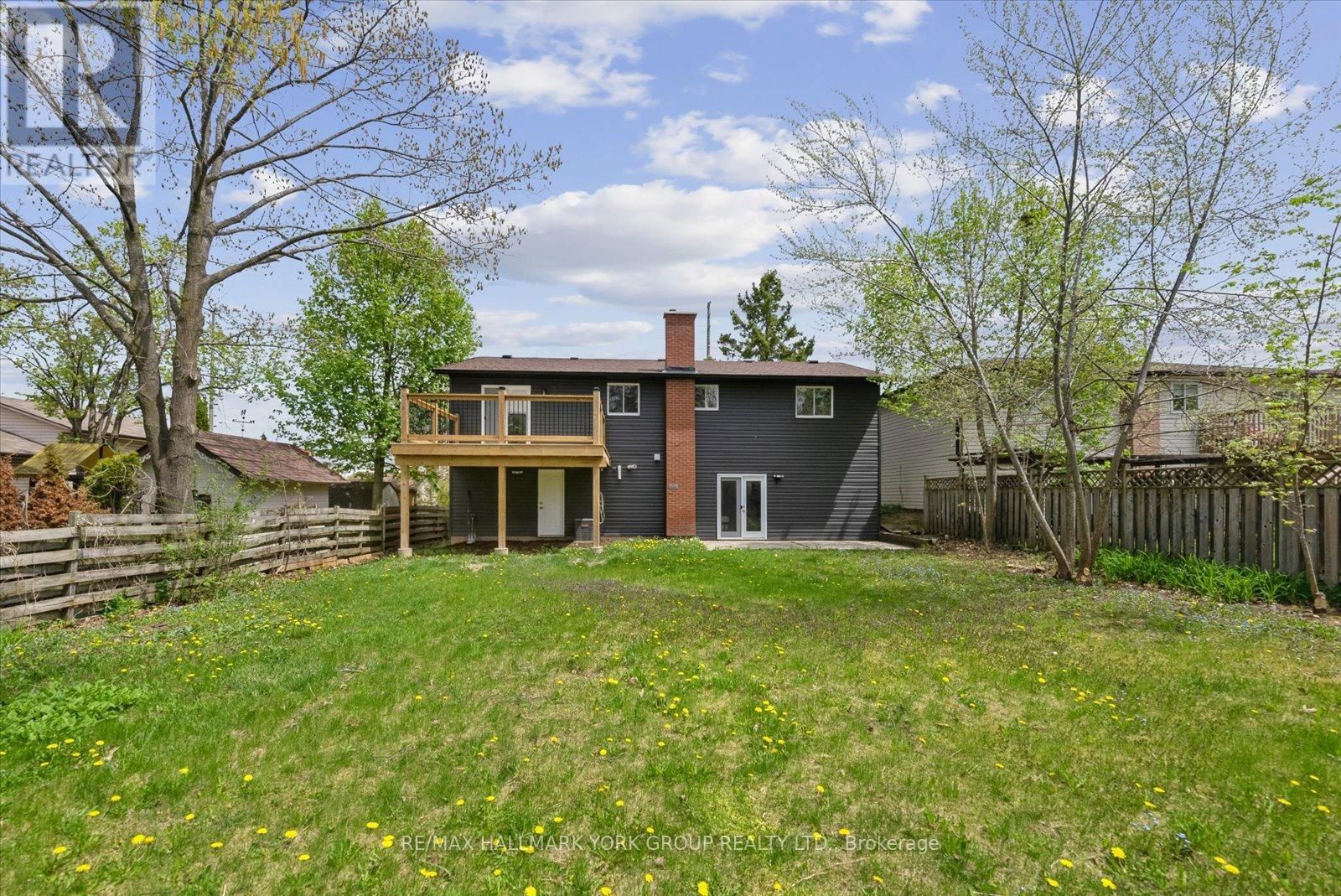 352 ANNE STREET NORTH Image 43
