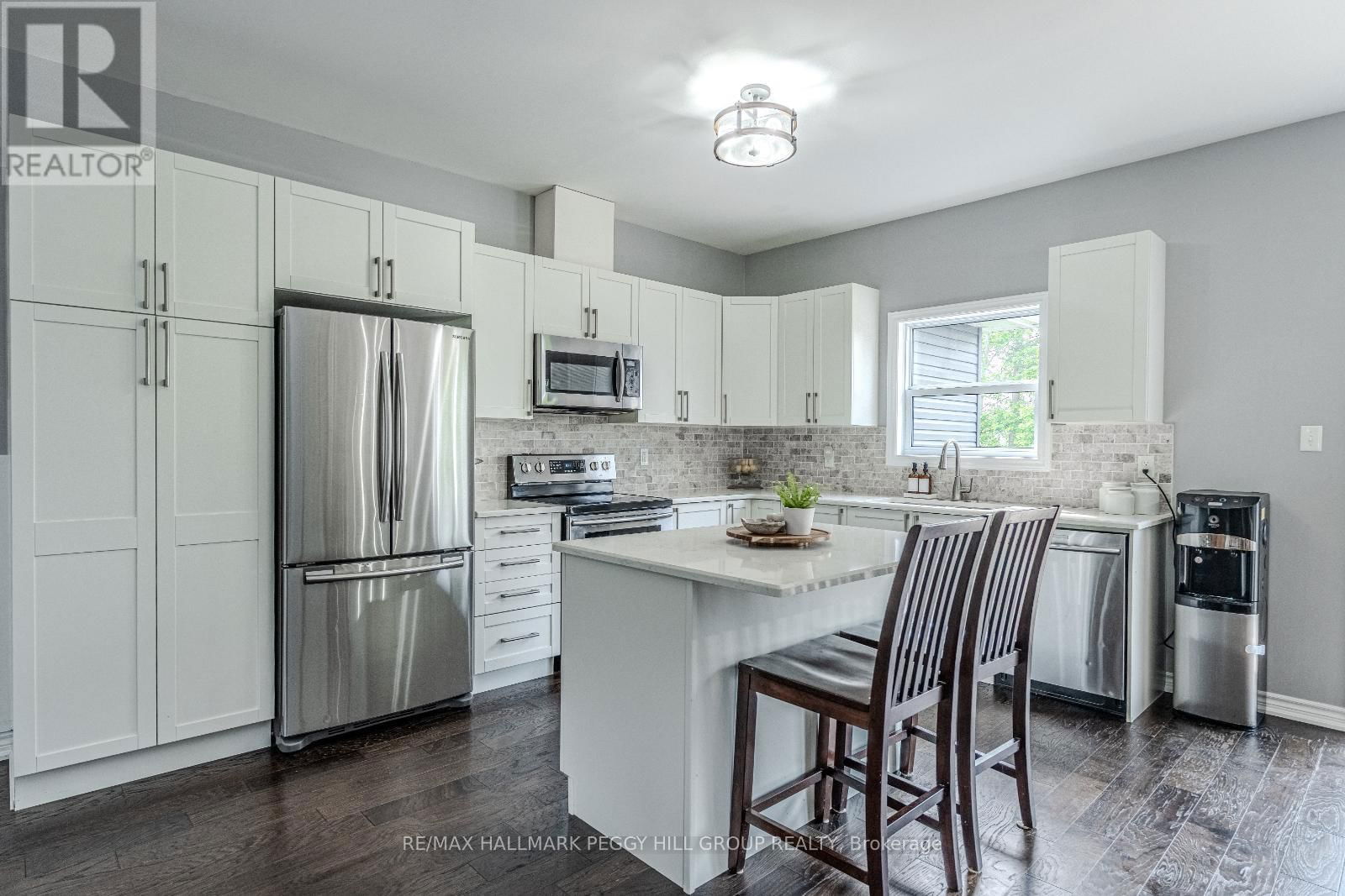 55 DONLANDS COURT Image 4