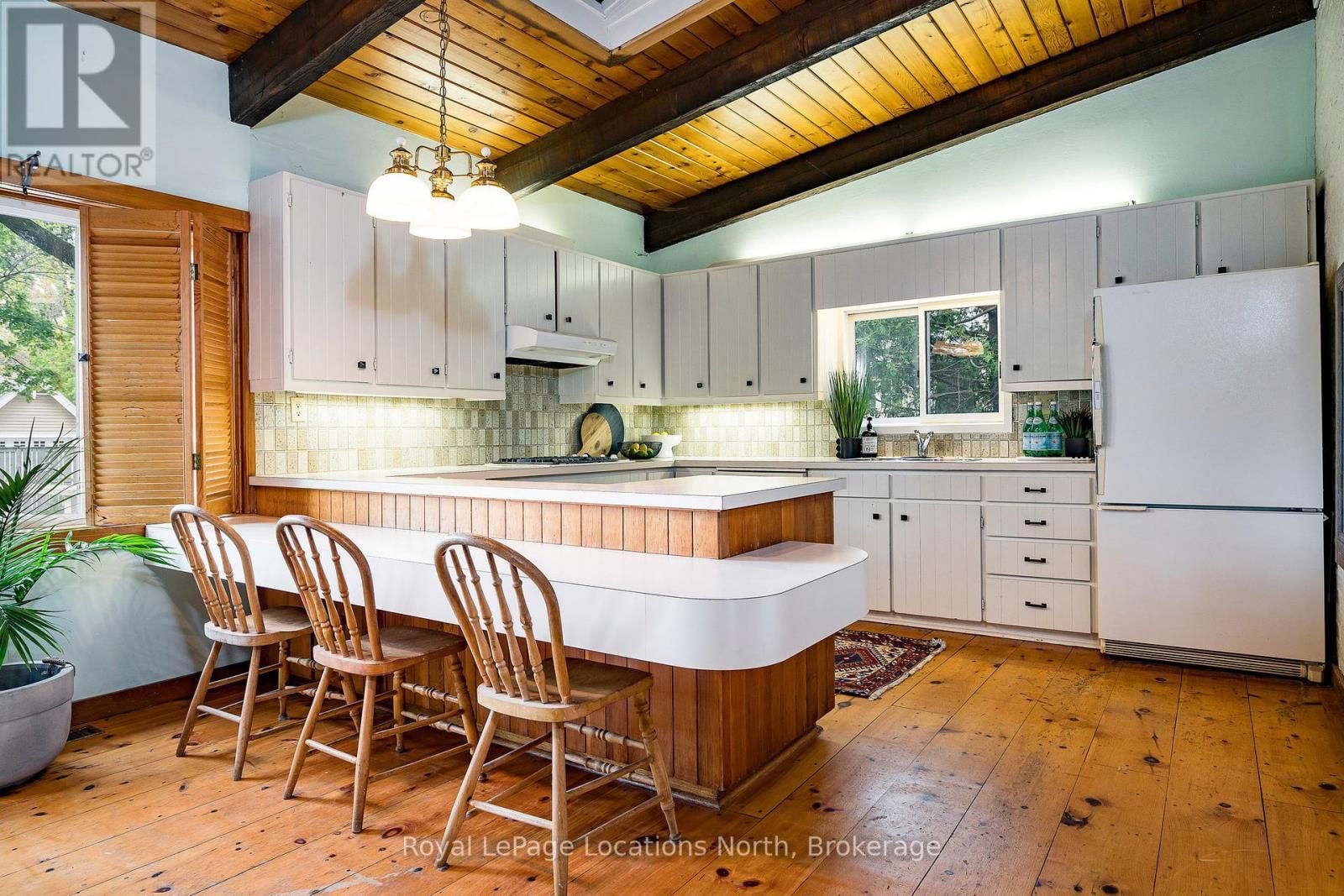 234 PINE STREET Image 13