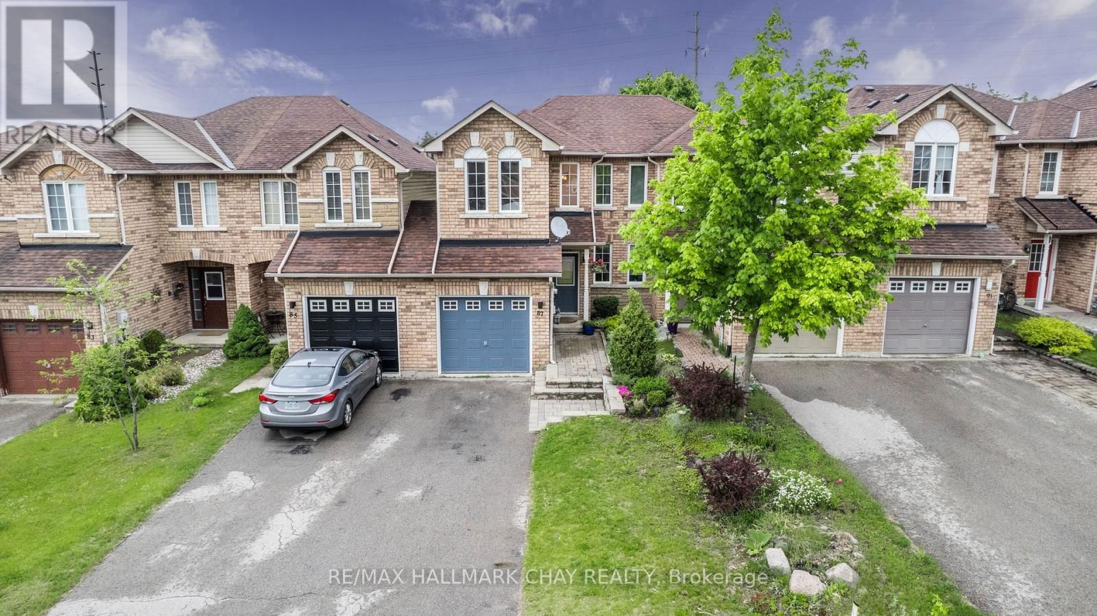 87 HAWTHORNE CRESCENT Image 1