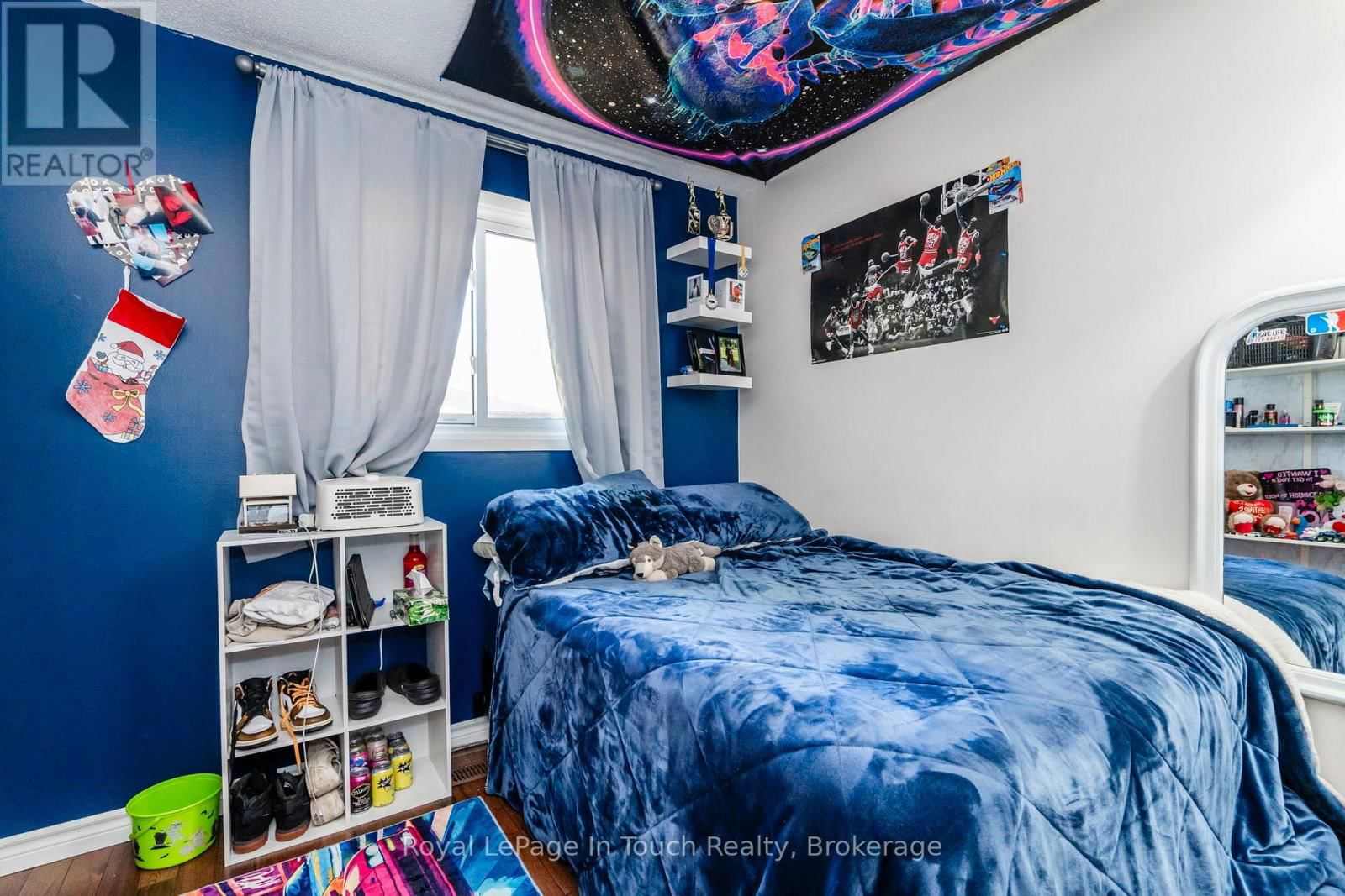 35 DORCAS AVENUE Image 15