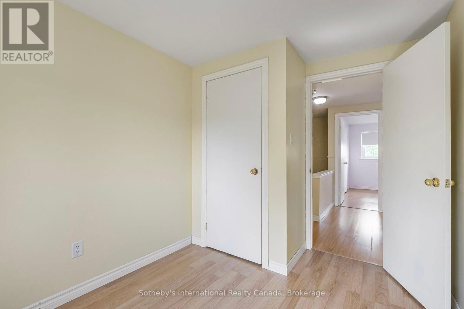 26 CHRISTIE CRESCENT Image 20