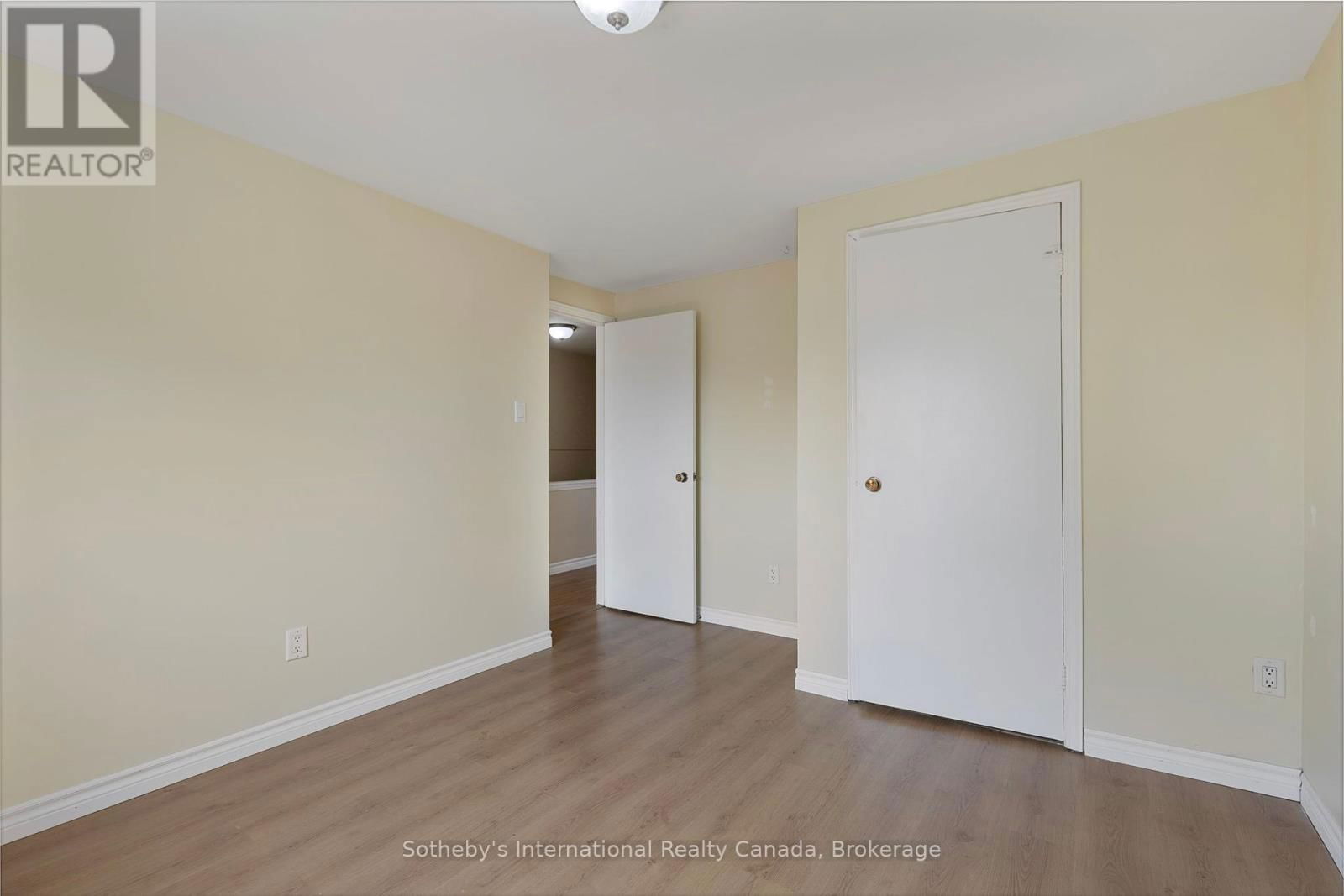 26 CHRISTIE CRESCENT Image 23