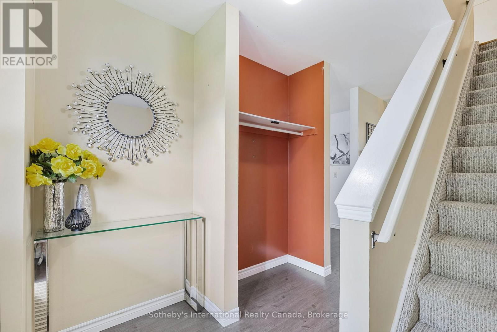 26 CHRISTIE CRESCENT Image 5
