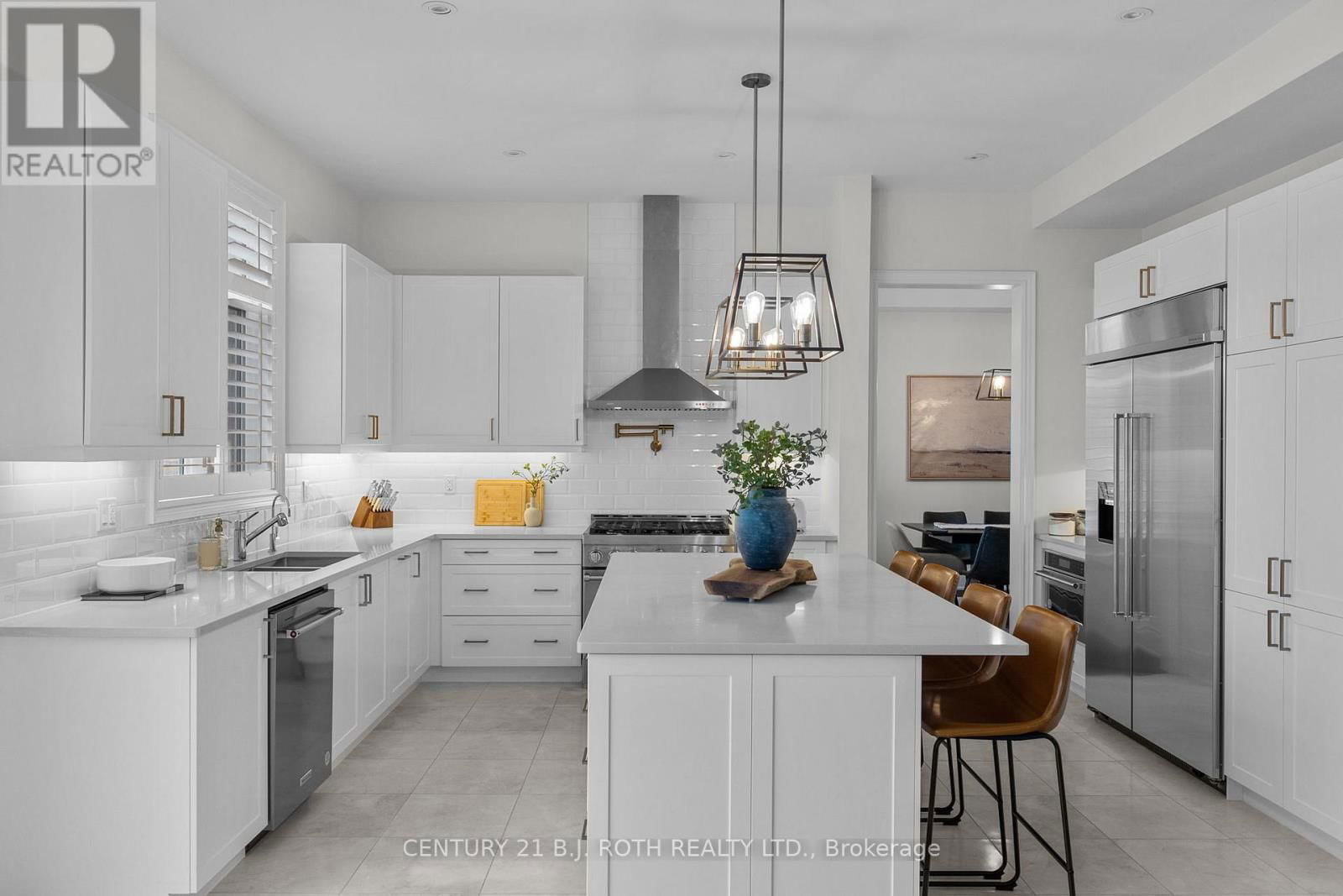 53 SANFORD CIRCLE Image 8