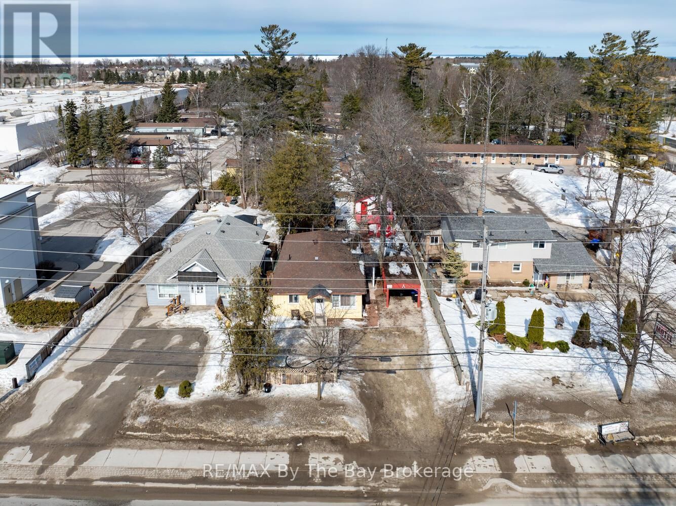 678 RIVER ROAD WEST Image 19