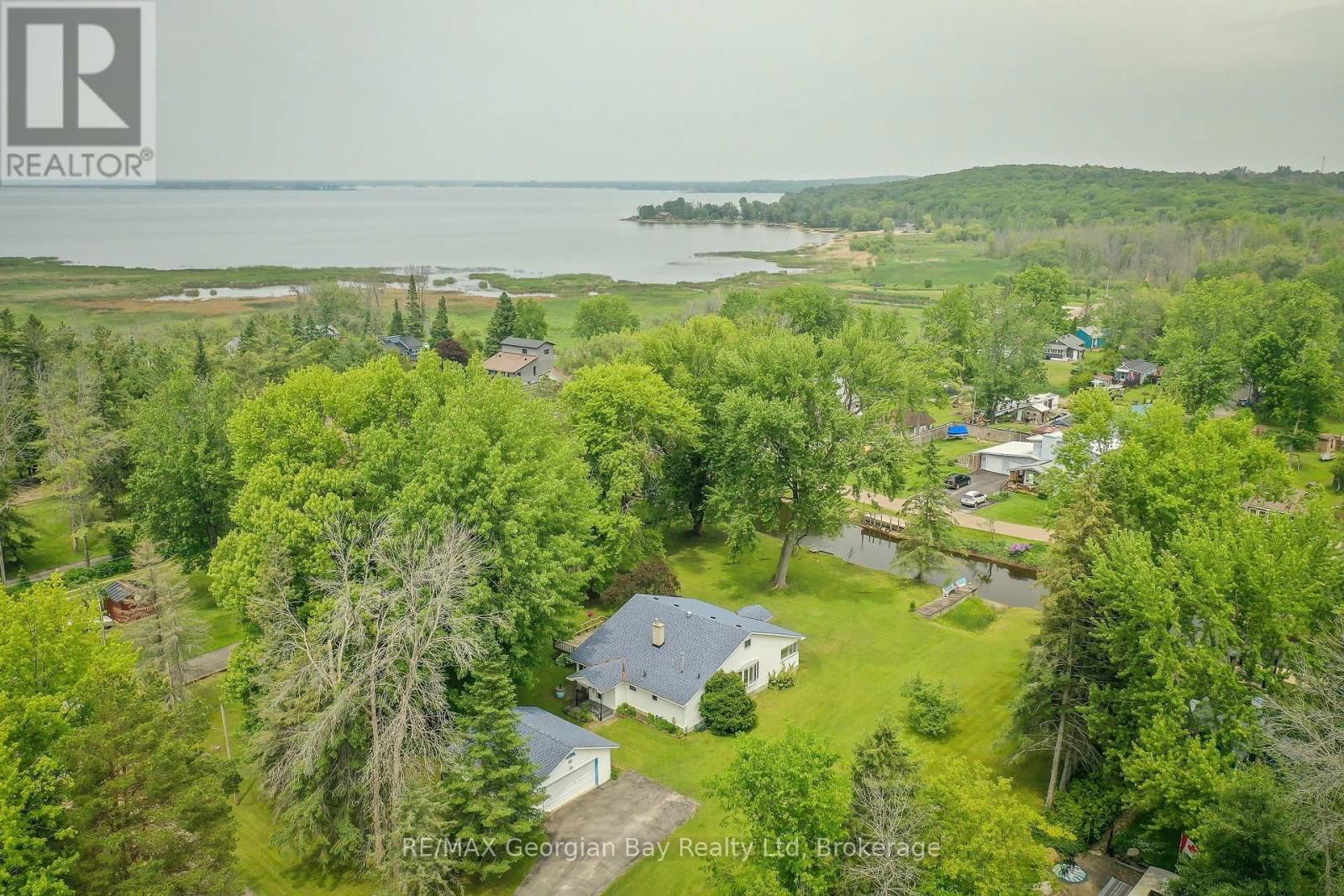 31 HEARTHSTONE DRIVE Image 4