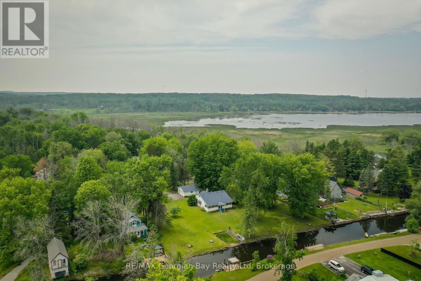 31 HEARTHSTONE DRIVE Image 45