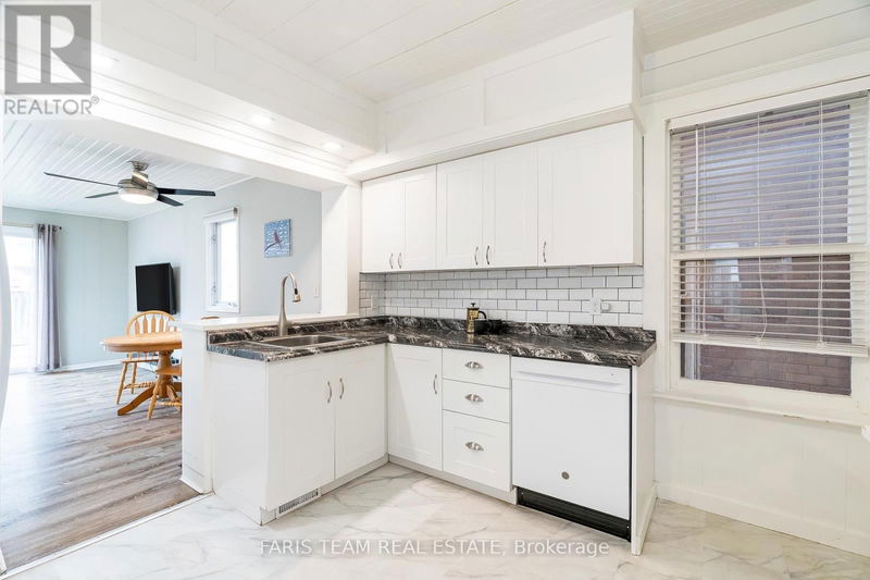 Tertiary Property View