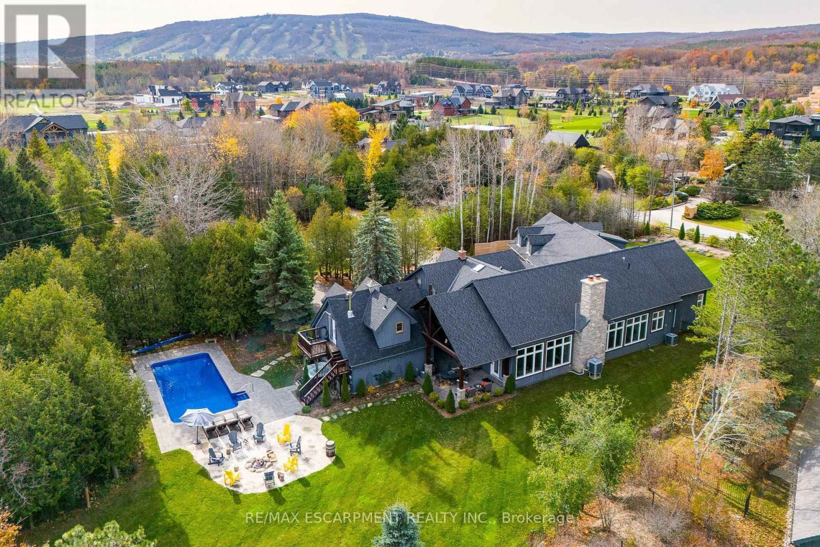 4 BUCKINGHAM BOULEVARD Image 28