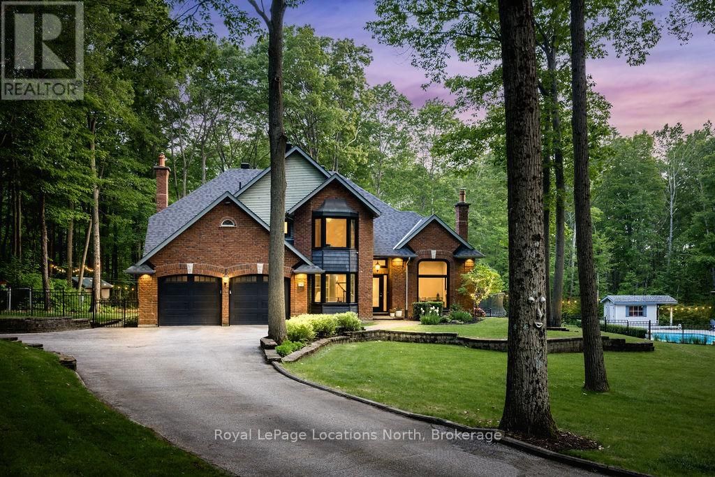 18 MILLS CIRCLE Image 1