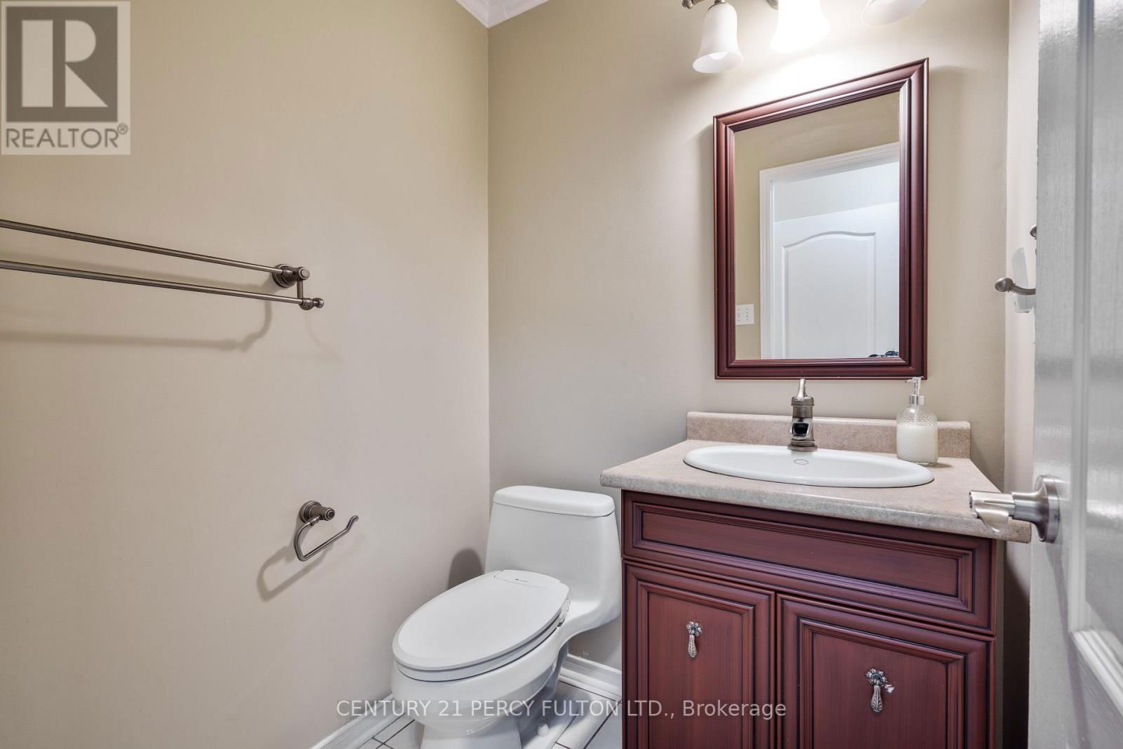 54 CITYVIEW CIRCLE Image 21