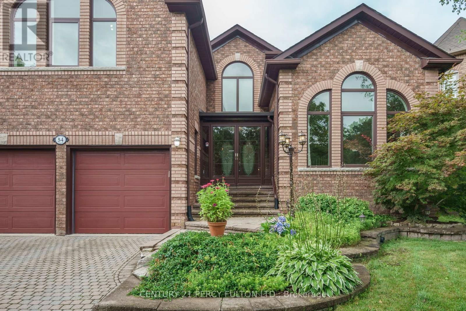 54 CITYVIEW CIRCLE Image 3