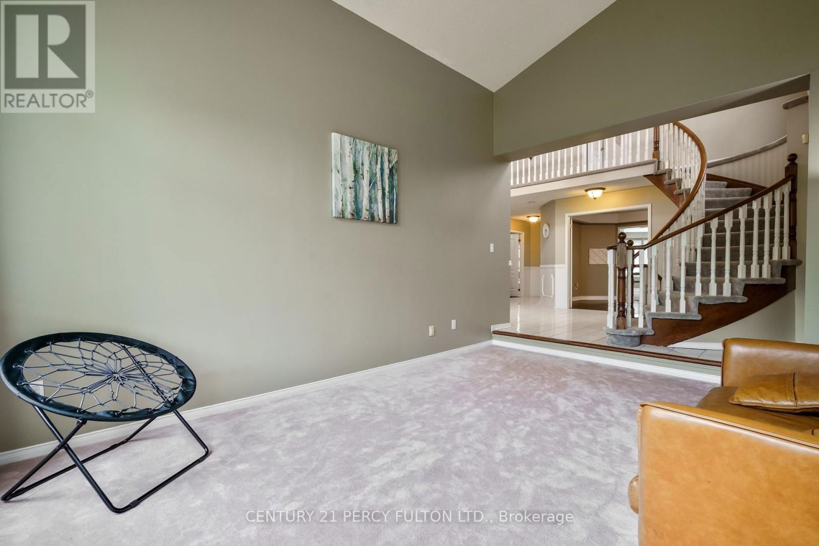 54 CITYVIEW CIRCLE Image 8