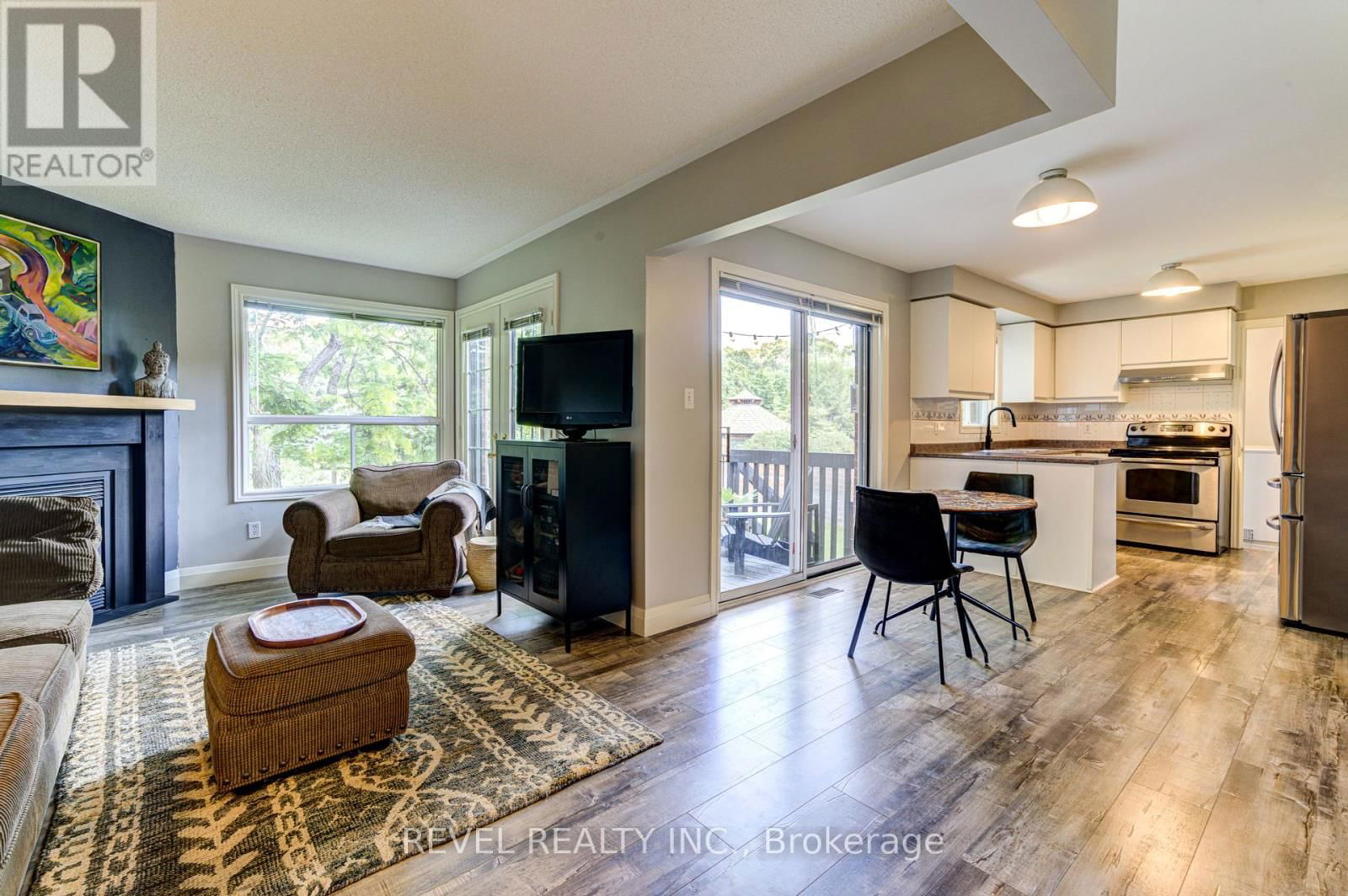 141 WASAGA SANDS DRIVE EAST Image 12