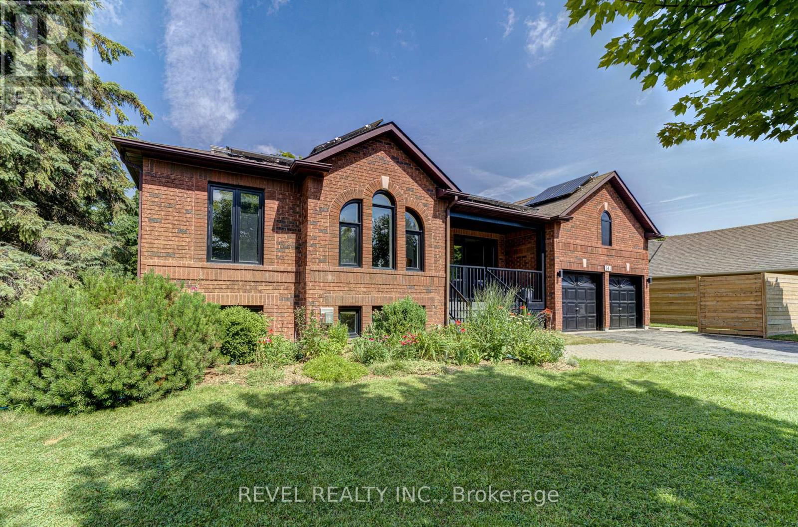 141 WASAGA SANDS DRIVE EAST Image 2