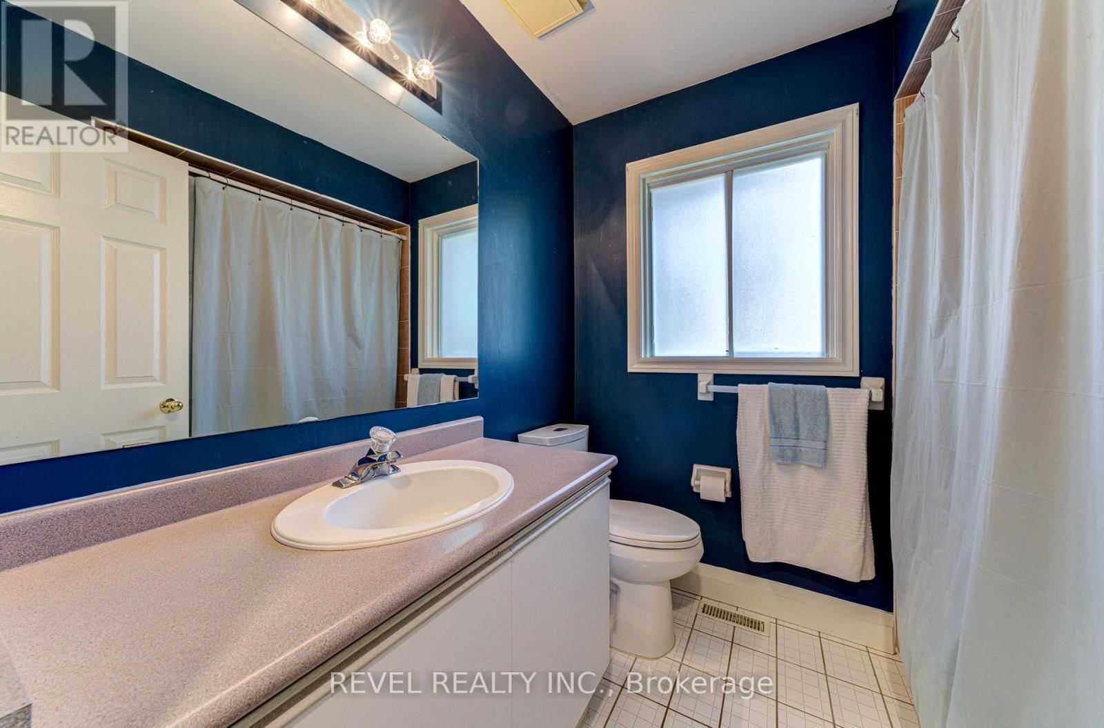 141 WASAGA SANDS DRIVE EAST Image 24