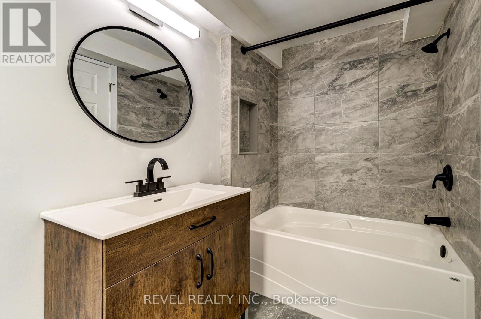141 WASAGA SANDS DRIVE EAST Image 36