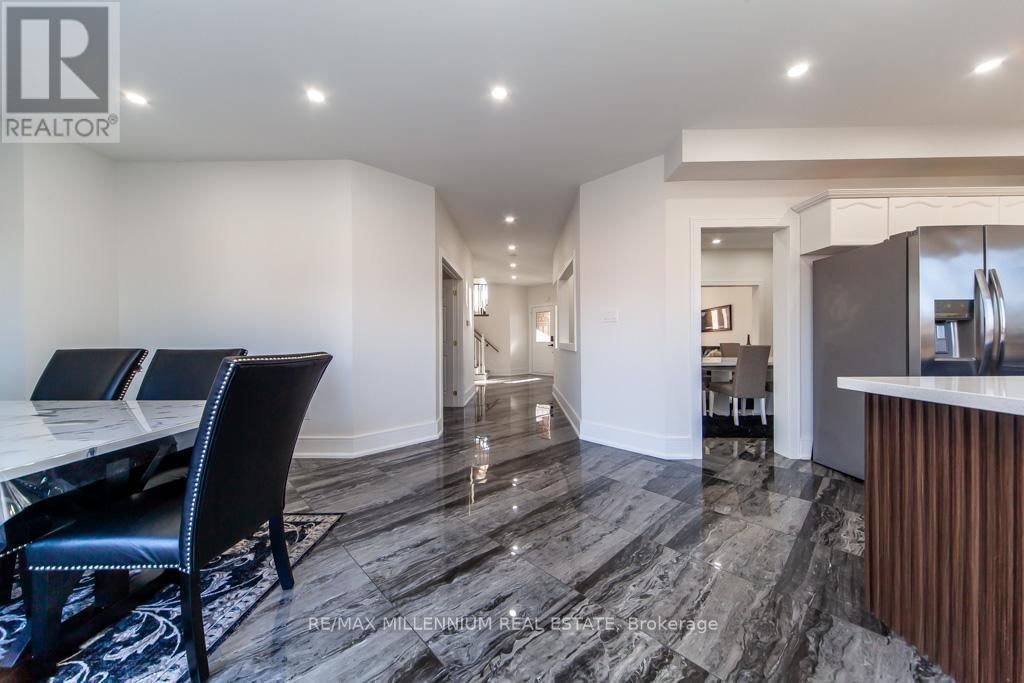 Upper - 24 JESSICA DRIVE Image 6