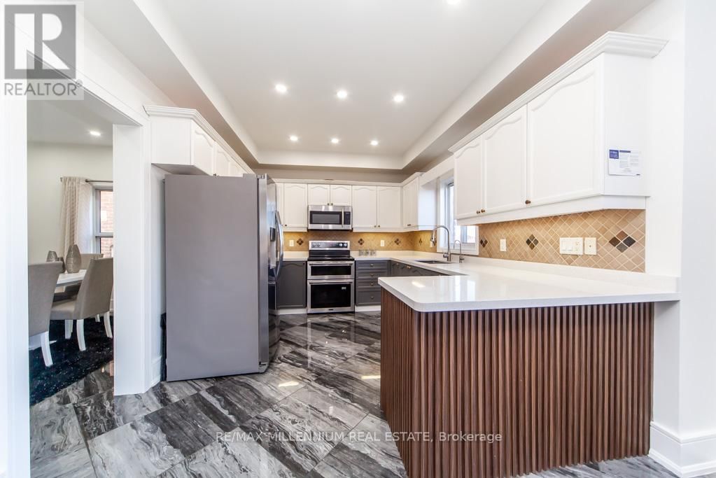Upper - 24 JESSICA DRIVE Image 8
