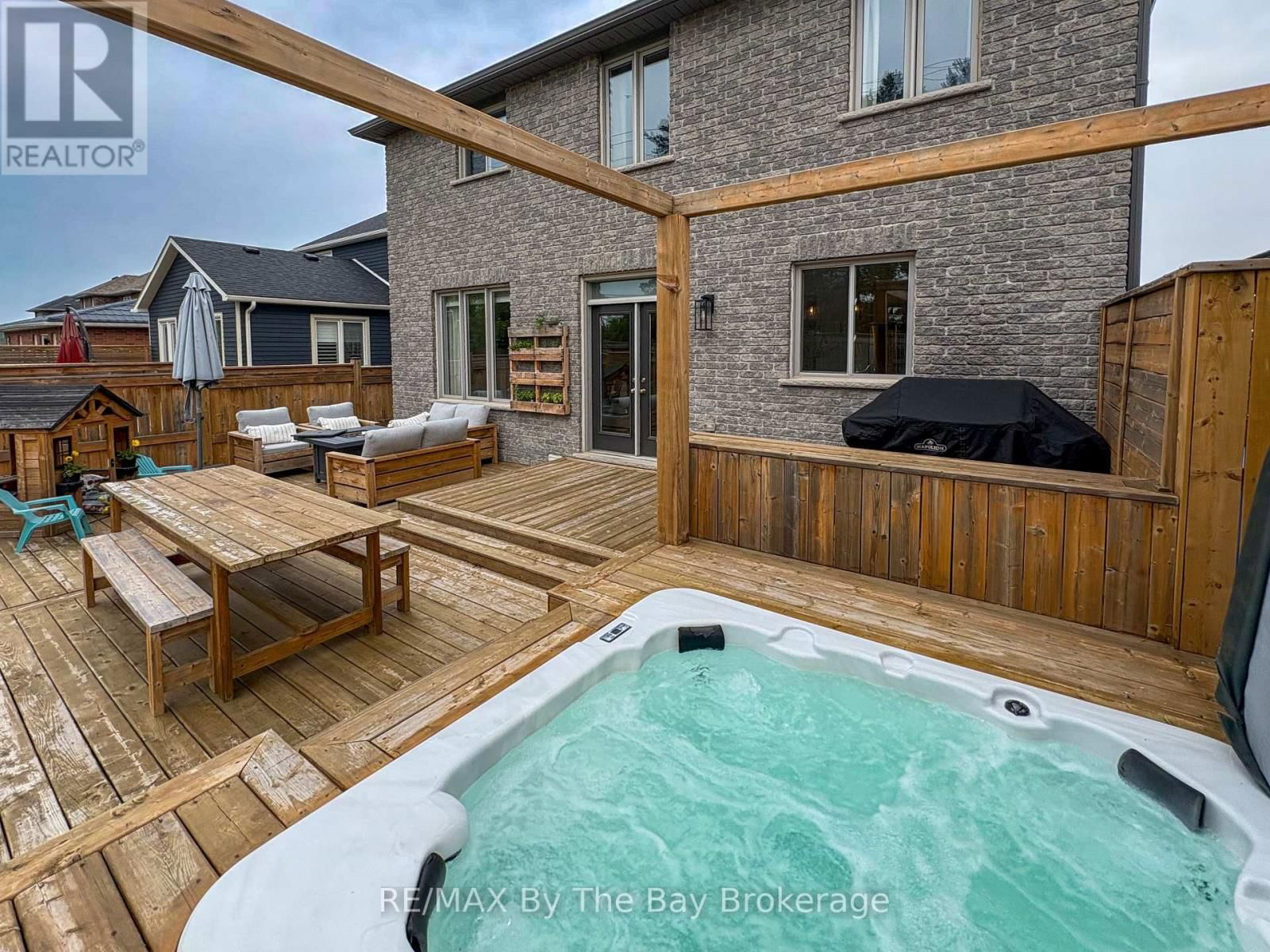 77 LOCKERBIE CRESCENT Image 20
