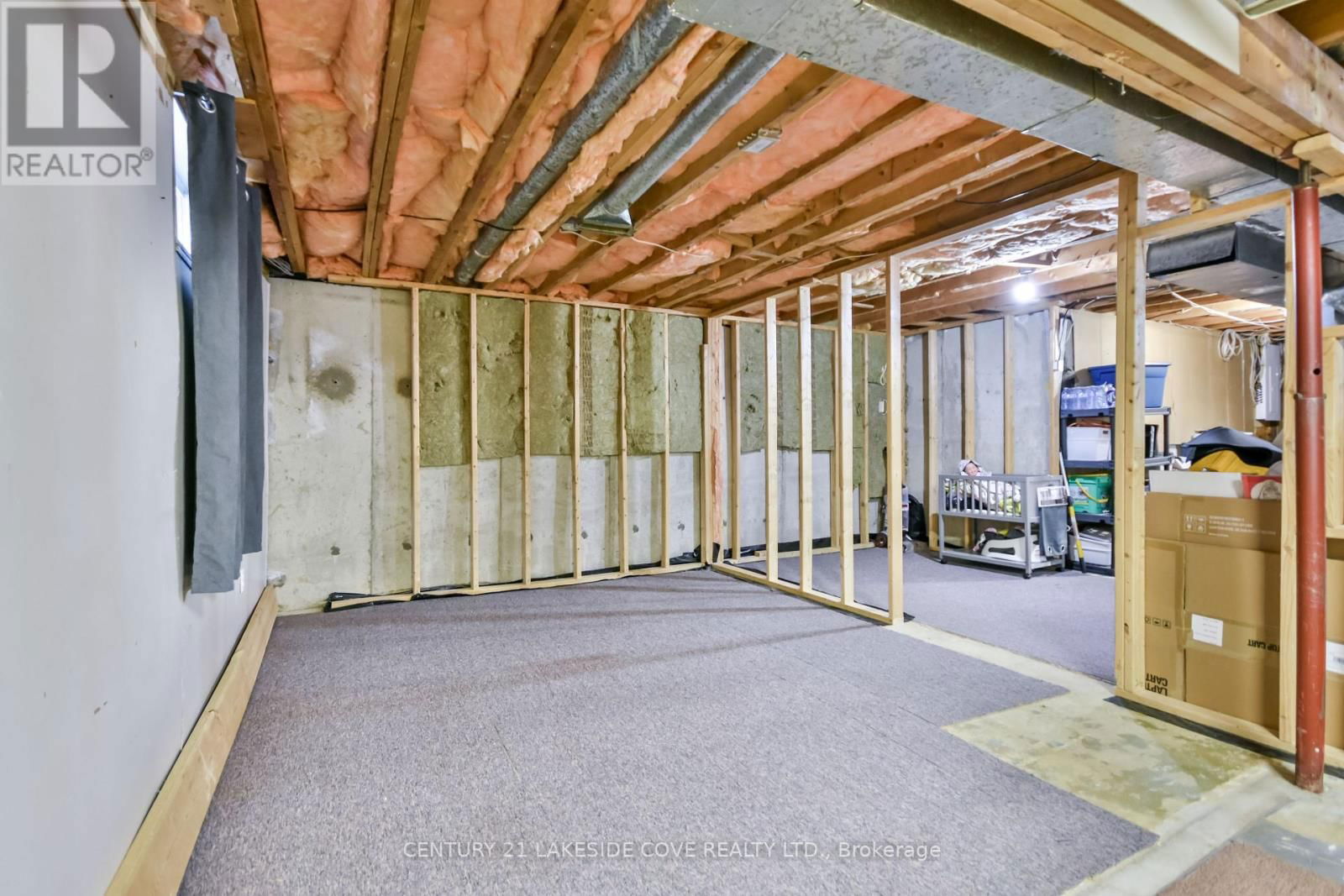 420 RAYMOND AVENUE Image 24