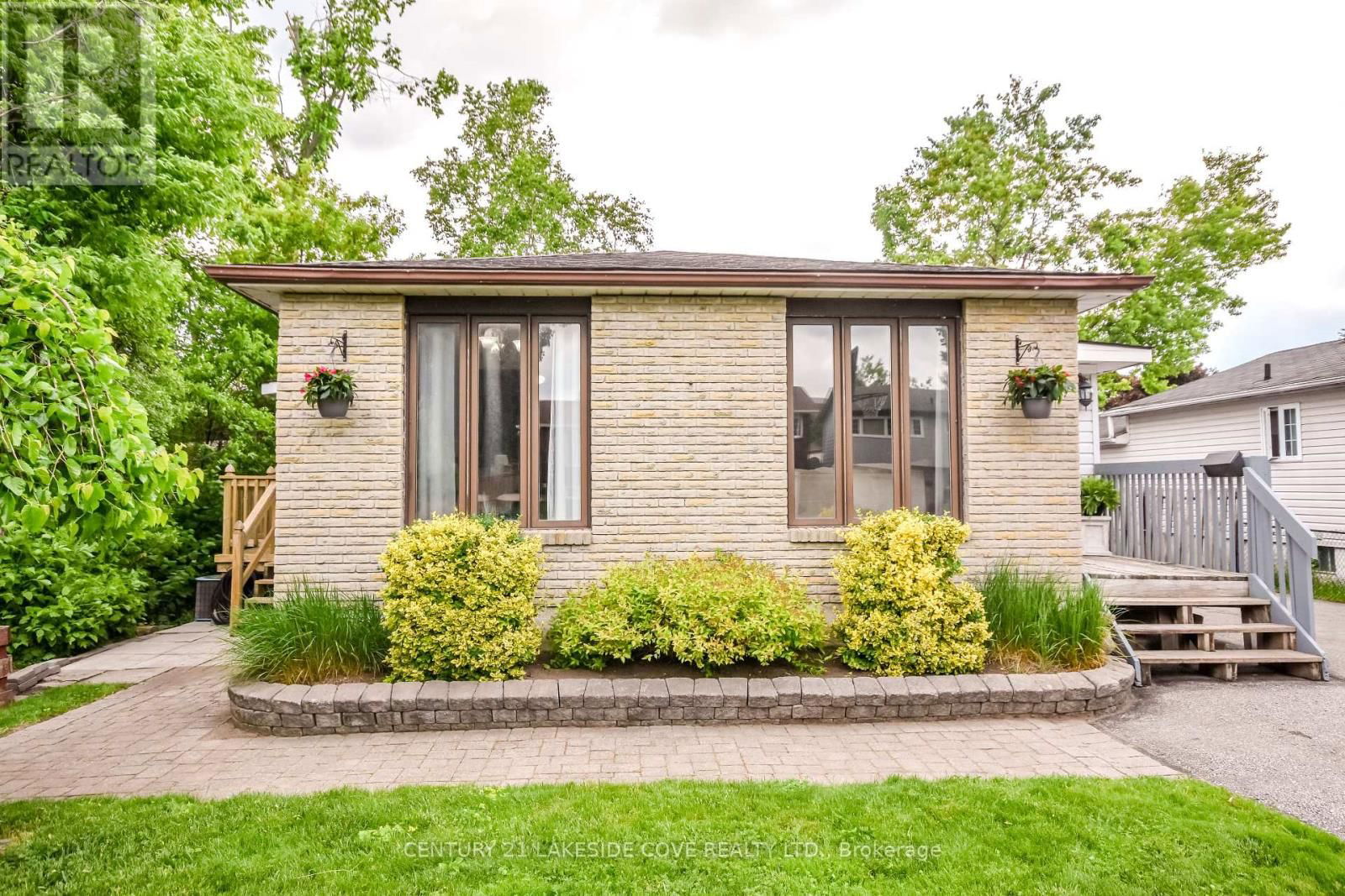 420 RAYMOND AVENUE Image 33