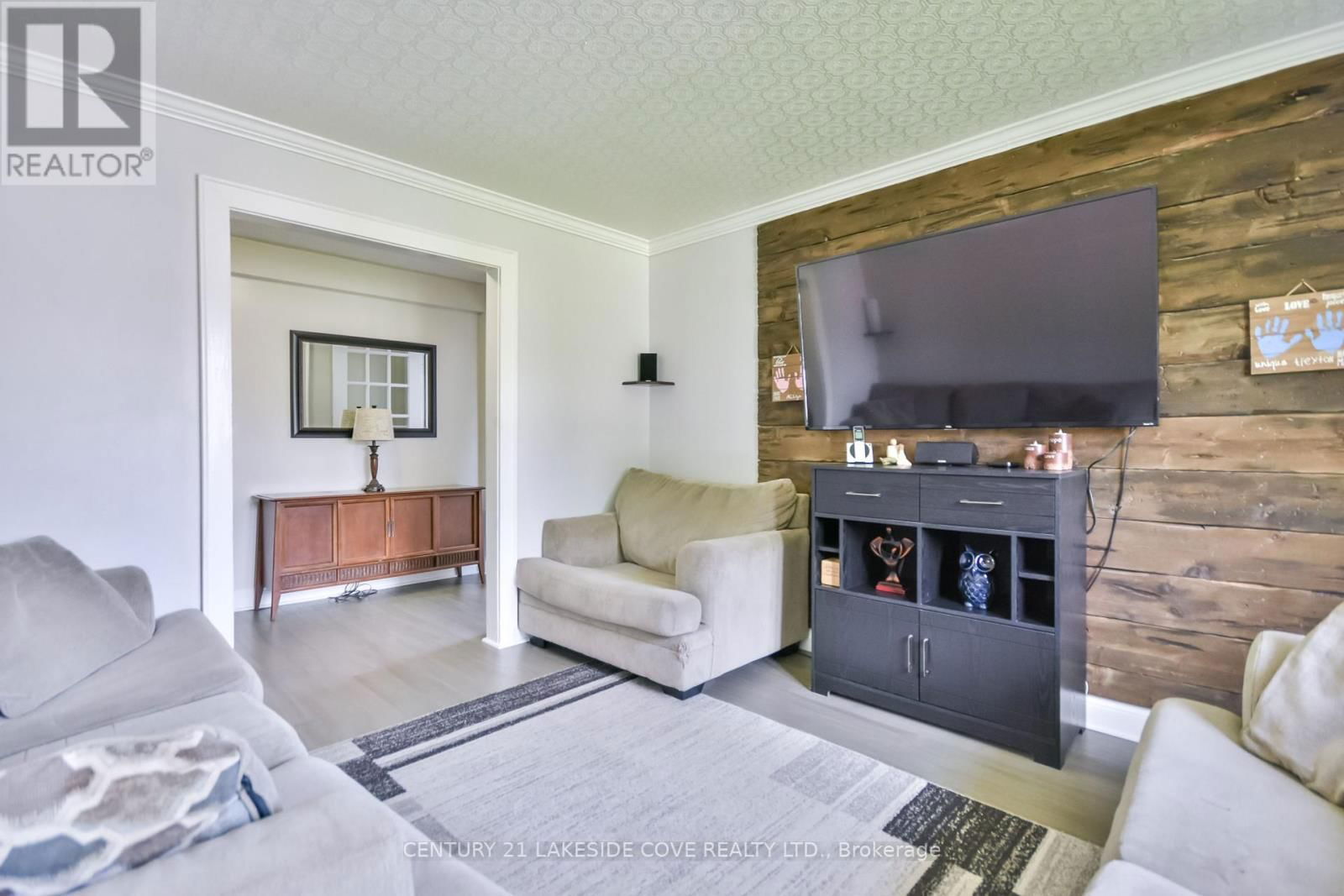 420 RAYMOND AVENUE Image 7
