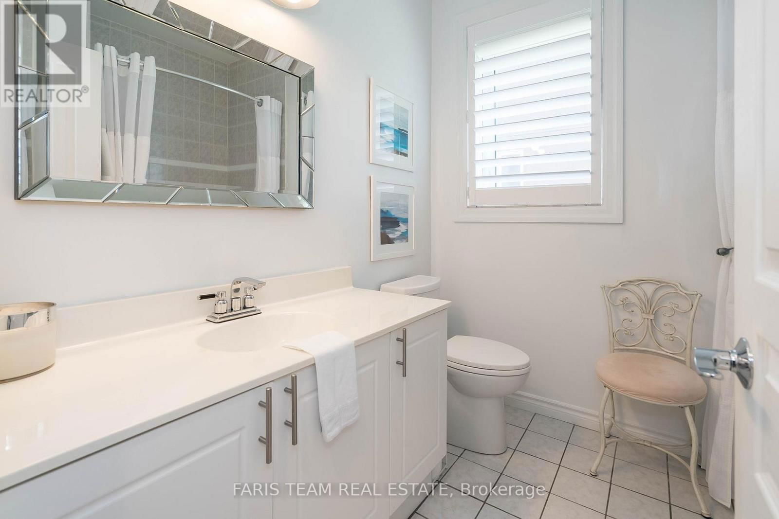 325 ABERDEEN BOULEVARD Image 23