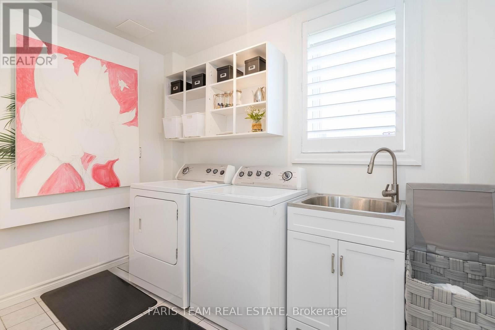 325 ABERDEEN BOULEVARD Image 25