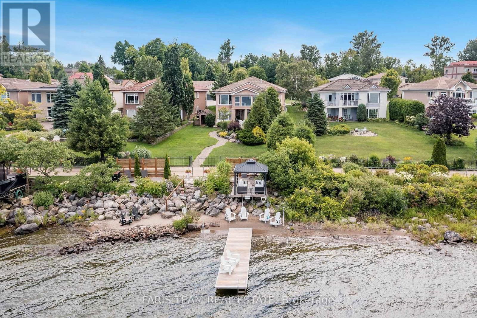 325 ABERDEEN BOULEVARD Image 3