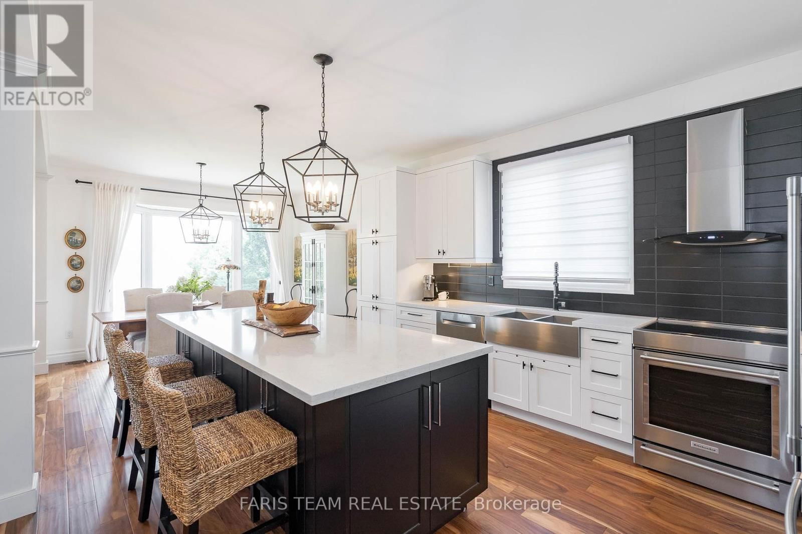 325 ABERDEEN BOULEVARD Image 6
