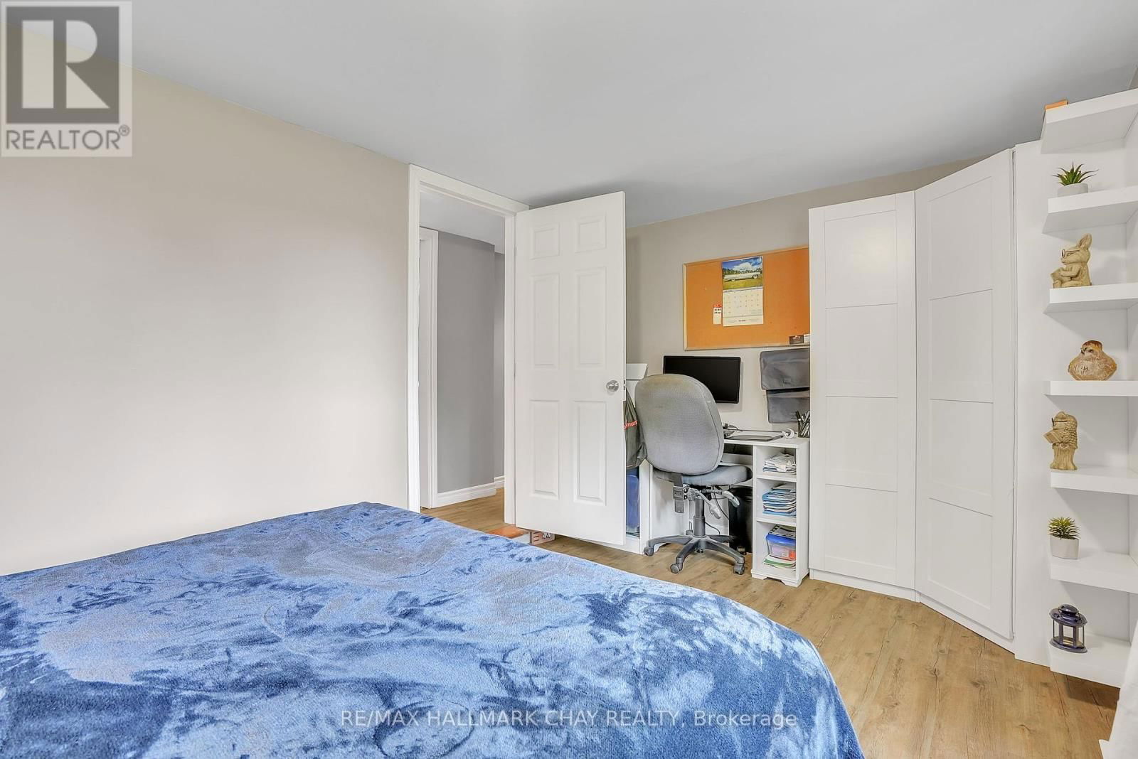 2533 FLOS 3 ROAD WEST Image 12